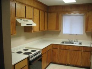 212-b-evergreen-street-032912-after-011
