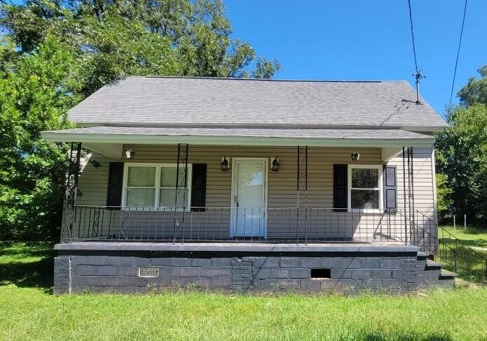 503 Blue Ridge Street